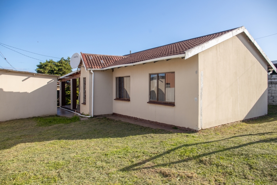 3 Bedroom Property for Sale in Sunnyridge Eastern Cape